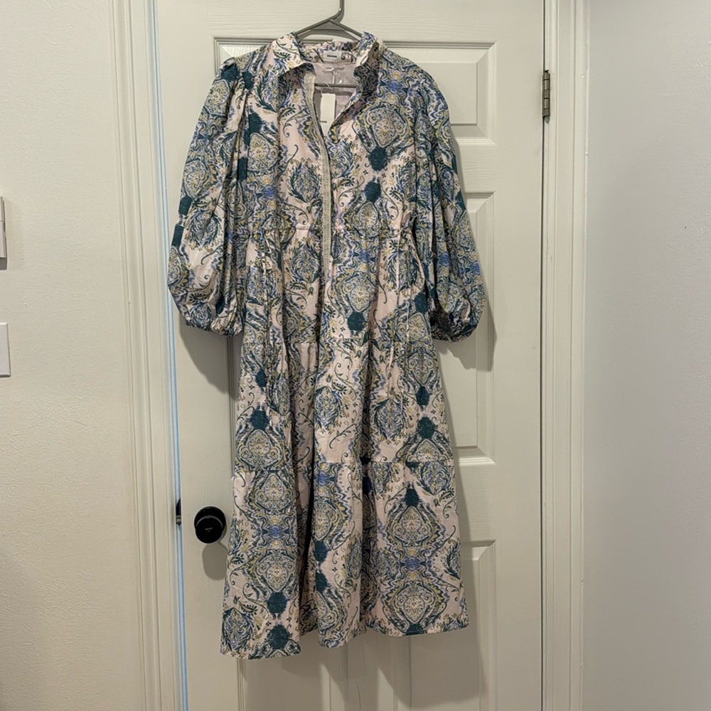 Aureum midi/maxi floral printed dress size small